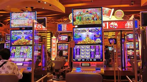 singapore casino slot machine Array